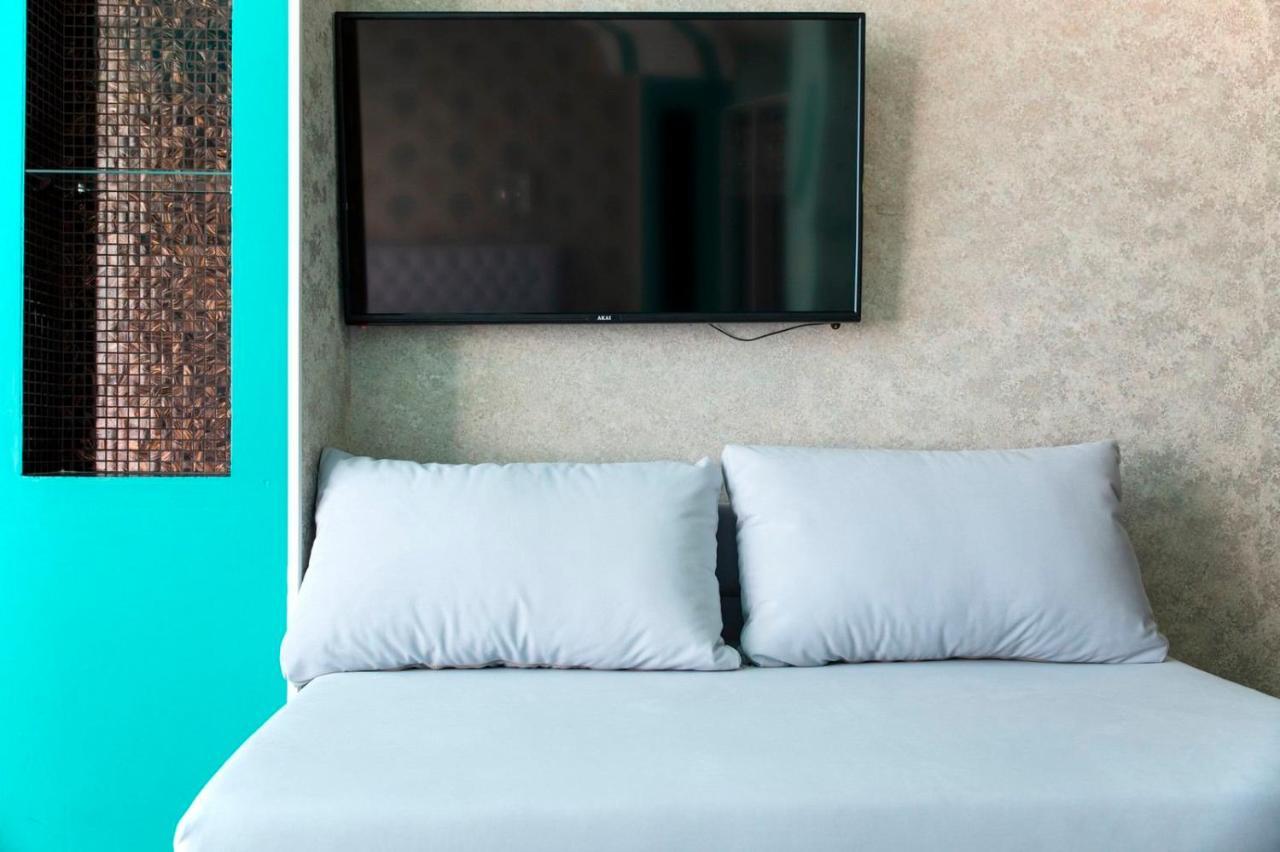 Seven Eleven Apartment Hotel In Most City Dnipro Luaran gambar
