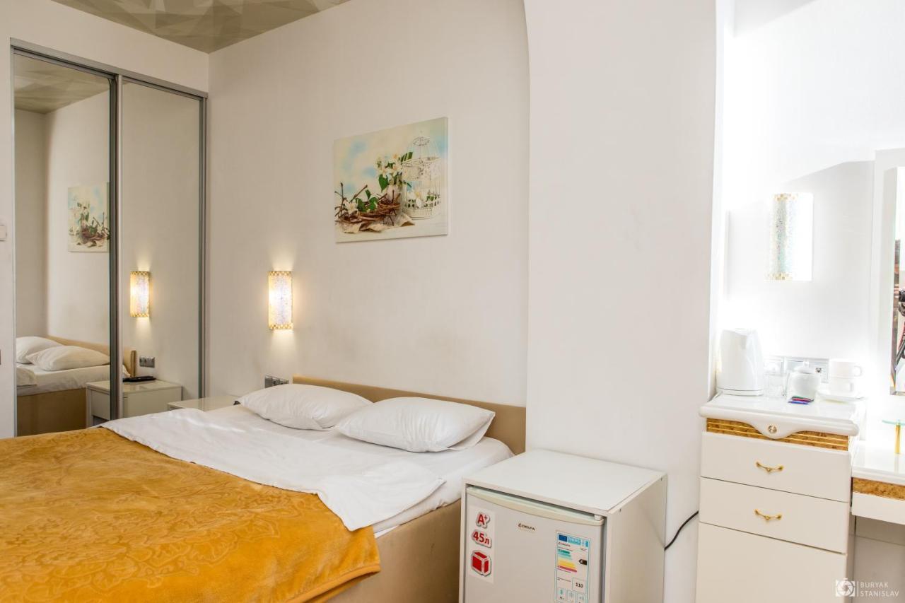 Seven Eleven Apartment Hotel In Most City Dnipro Luaran gambar